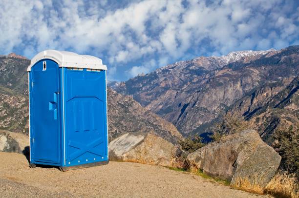 Best Porta potty delivery and setup  in Ellinwood, KS