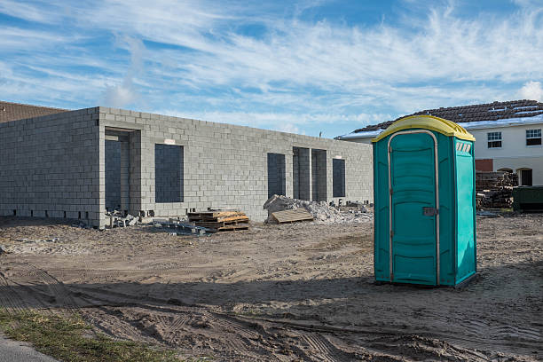Portable Toilet Options We Offer in Ellinwood, KS